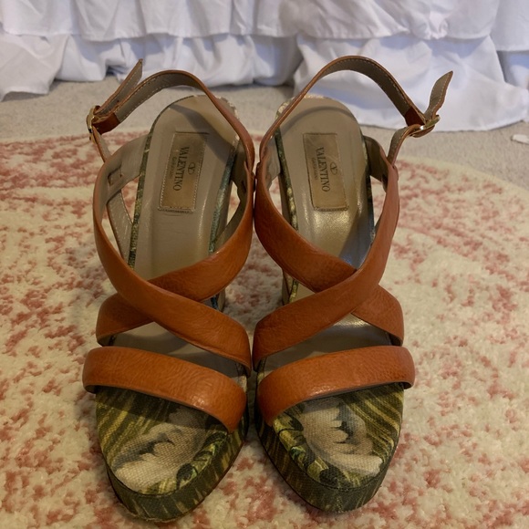 Valentino Floral Wedges - Picture 2 of 4